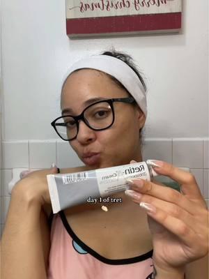 I’m scared lol, but the sandwhich method is so smart #acnetok #acne #acneskin #tretinoin #tretinoinjourney #hormonalacne @Y’OUR Skincare @Kiehl's Since 1851 