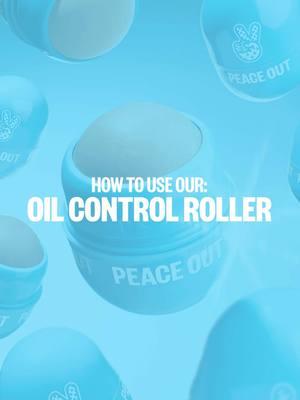 Using our Oil Control Roller is ✨easy✨ Just remove the cap and gently roll along the T-Zone, forehead and other shiny areas of the face 🩵 Note‼️ If you’re using this on top of makeup, be sure to use light pressure, gently glide the roller against the skin and lift the rollerball in between movements!  #OilControlRoller #SparkleDontShine #ShowUsHowYouRoll