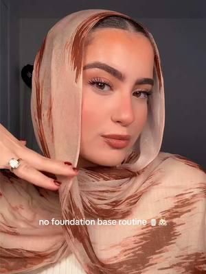 no foundation look in my cheetah camo vela🧴👼🏻 @rhode skin @Peach & Lily @Too Faced @Hourglass Cosmetics @Patrick Ta Beauty @Huda Beauty @makeupbymario @milkmakeup @VELA #hijabi #makeup #makeuphacks #beauty #makeuptutorial #vela #nofoundationmakeup #fypシ 