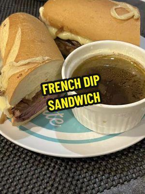 #hellbillykitchen #frenchdip #sandwich #roastbe LHef #frenchonion 