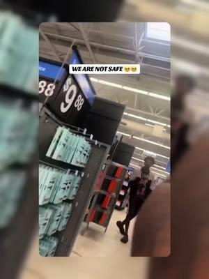 Woman was being followed in Walmart #becareful #beaware #staysafe #fyp #viraltiktok 