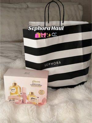 new year new base🩷✨ #sephorahaul #sephorafinds #beautyhaul #newmakeup #viralmakeup #makeuplover #luxurybeauty #makeupaddict  #gisou #pinterestaesthetic #asmr #thatgirlaesthetic #girlythings #sephora #happynewyear #2025 