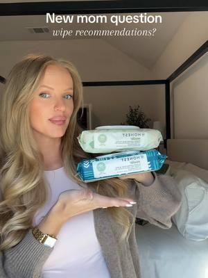 What baby wipes are we using? I was gifted by The Honest Company @Honest to try these out but they’ve been top of my list so far! I love the transparent ingredients and the 100/100 score on Yuka🤍 #babywipes #babyessentials #newmom #babymusthaves #babyregistry #pregnant #pregnancy #honestgiftedme 