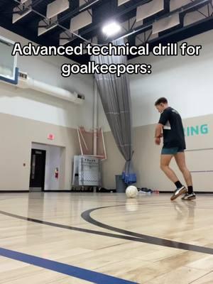 @Keeperstop #drill #practice #training #workout #technique #technicalwork #athlete #Soccer #football #footballer #goalkeeper #keeper #gk #tek #touch #firsttouch #passing 