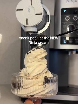 soft serve that’s 125 cals with no sugar or gums in 4min?! NEW ninja swirl by Ninja Creami  @Ninja Kitchen #ninjacreami #ninjacreamirecipe #ninjacreamiproteinicecream #ninjaswirl 