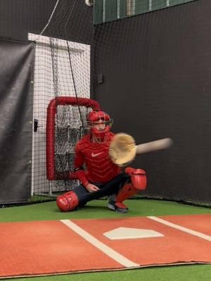 One of the best sounds in sports  #MLB #majorleaguebaseball #baseball #baseballtiktoks #catchingcoach #catcher #catchers #fyp #baseballcoach #baseballszn #nike #baseballlife 