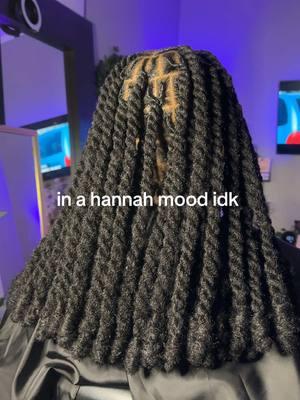 neat a$$ invisible locs 😍😍😍😍 #atlantabraider #mariettabraider #mariettabraids #mariettalocs #invisiblelocs #invisiblelocstutorial 