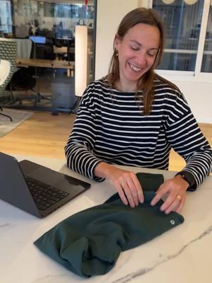 Watch our production manager try to squeeze all the features of our pocket leggings into 30 seconds… Spoiler: she almost makes it! 😂  ​ #YittyActive #AmazonExclusive #Pocketleggings​