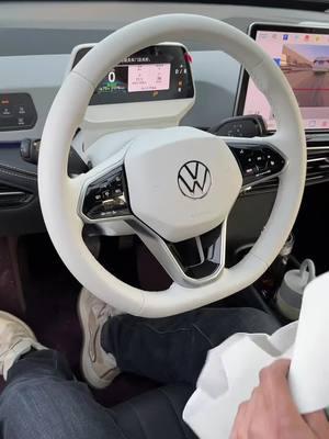 Full version of the tutorial for the all-inclusive steering wheel cover, the total video length is 276 Watch it patiently for seconds and you will learn #steering wheel sewing method #direction Tutorial for sewing the cover #volkswagen 