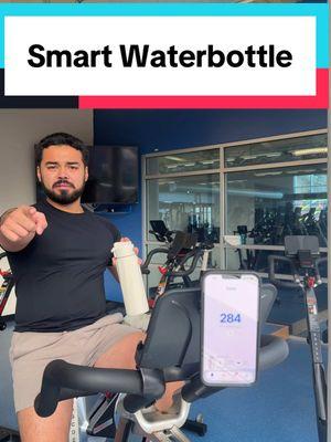 I didn’t know they made these but they are so cool! #TikTokShop #gym #hydrated #drinkwater #exercise #workout #watterbottle 