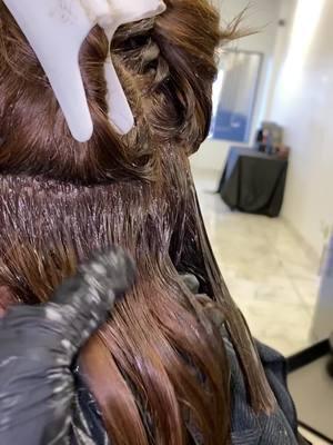 🤎🤎 #yeseniasalon #yeseniasalonandspa #fyp #edinburgsalon #mcallensalon #hairtransformation #rootretouch 