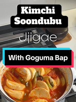 What’s for dinner tonight? Buy your kimchi from a kimchi store and avoid grocery store kimchi! Those are usually overly fermented and has a weird after taste.  #kimchi #kimchistew #jjigae #hotpot #koreanrecipe #koreanfood #koreanfoodlover #koreanfoodie #koreanfoods #kfood #asianrecipe #rice #howtocook #meals 