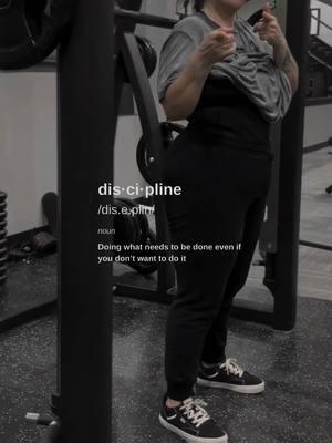 Am I Motivated?? Heck No!!  In fact more than half of my workouts I do NOT want to get up for them. My excuses start kicking in and I have to still get up and get it done. The workout does start grumpy but it always end with happiness and a great feeling of accomplishment.  That is how you build discipline.  It’s not showing up only when you’re motivated.  It’s the days when you’re tired, sad, angry, depressed, overwhelmed. Had the worst day- want to sleep in.  And You STILL get your workout done. 💪🏻 When you can do that Consistently.. you have reached a new level of mindset and discipline to help you achieve your goals.  #yourfitnesssista #mevsme #lockedin #fitnessmotivation #GymTok #fitness #womenwholift #gymmotivation 