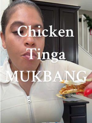 This chicken tinga that I made with this tinga bomb was bomb !!! #chickentinga #eatwithme #Mukbang #Crunchy 