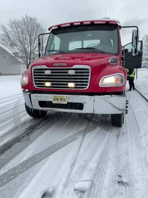 Snow days be like #snow #snowday #snowstorm #accident #car #staysafe #tow #towingtiktok #towingandrecovery #towingservice #nj #crash #fyp #caraccident 