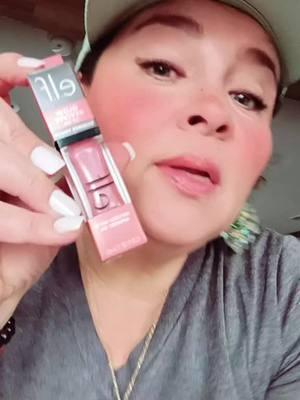 Me encanto Este lip gloss 😍#elflipgloss #elf #elfcosmetics #beauty #glowreviverlipoil #newyearnewaura 