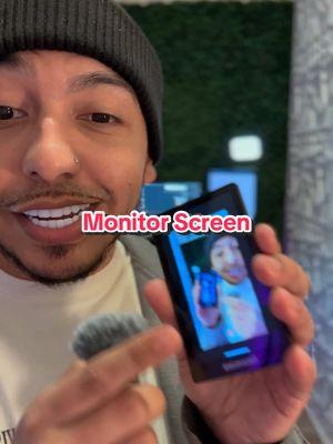 The difference is crazy! You can take your content to the next level too with this vlog selfie monitor screen from Newoma 🫱🏼‍🫲🏽🔥  #tikshopfinds #newmoma #selfiemonitorscreen 