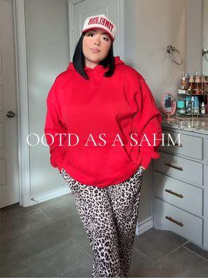 Something about red and leopard together🤌🏼 #OOTD #sahm #ootdinspo #coolmomoutfit #leopardpants #outfitinspo #winterfit #timeless 