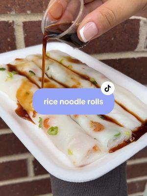 Joy in the little things… Steamed Rice Noodle Rolls aka rice crepes. #cheungfun #ricenoodleroll #chinesebakery #chicagobakery #chicagochinatown #chinatownchicago #wheretoeatchicago 