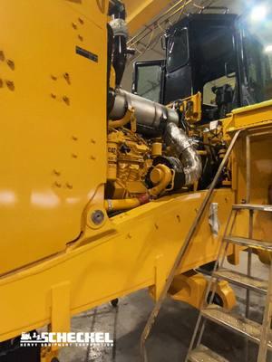 Checking in on our CAT D11T Rebuild. #heavyequipment #caterpillarequipment #dieselpower #jjscheckel #heavywrenching #dozer #heavyequipmentmechanic 