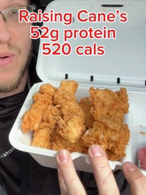 Macro friendly Cane’s order #formerfatguy #GymTok #FitTok #foodtiktok #foryou #tastetest #review #foodcritic #fastfood #highprotein #FastFoodReview 