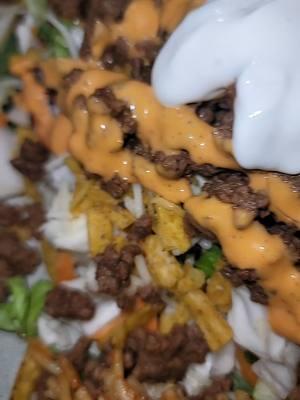 #taco #tacos #tacosalad #cooking #FoodTok #Recipe #tacotuesday #tacobell #tacobellathome #macattackmoe #foodcontentcreator #foodcontent #foodporn #spicy #tacosdorados 