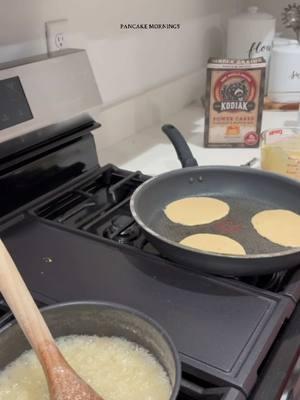 Thank you @KodiakCakes for always making our pancake mornings so enjoyable!!🥞💞 #kodiakcakes #pancakerecipe #buttermilksyrup #morningbreakfast #easybreakfast 