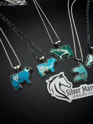 Here’s a few custom orders I shipped out last week! Pre-order yours on my website!! Handmade and designed by me, all the brands are hand cut and filed as well! 🫶🏼 #silvermanejewelryco #handmadejewelry #highgradeturquoise #naturalturquoise #sterlingsilverjewelry #stockshowlife #stockshowjewelry 