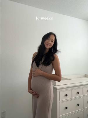 these second pregnancies go by so fast 🥹 17 weeks tomorrow and grateful for every day i get to carry this baby 🤍 #16weekspregnant #pregnant #bumpdate #ivfjourney #ivfsuccess @Innate 