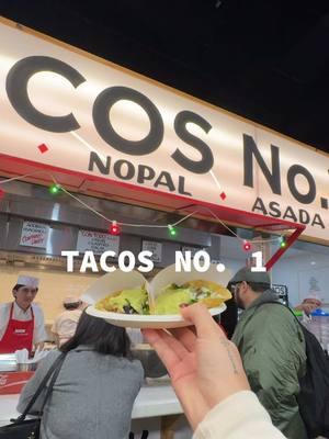 Nosotros éramos tres y pedimos siete tacos, cinco de carne asada y dos de adobada + tres bebidas por $78.17 🌮🔥 #nycfood #tacos #latinfood #lostacosno1 #comidamexicana #tacosno1 #nyc #newyork #tacosmexicanos 