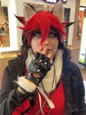 The cashiers took photos with me they were so sweet #shadowthehedgehog #shadowthehedgehogcosplay #sonic #sonicthehedgehog #sonicandshadow #sonic3 #phlashfoenix 