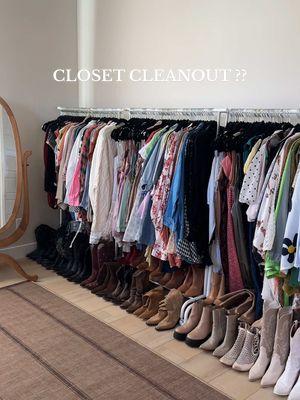 next up, closet cleanout & then CUSTOM CLOSET !!! 👀💖 #closetcleanout #closettour #closetroom #ocd #adhd #clutter 