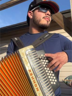 VANIDOSA- Bobby Pulido  #tejanomusic #tejano #hohneraccordion #conjunto #txboy #txboys #latino #fypage #paratii #regionalmexicano #956 #acordeonista #norteno #jammin #mexican #bobbypulido @ConjuntoCats @ConjuntoCatsGIGS 