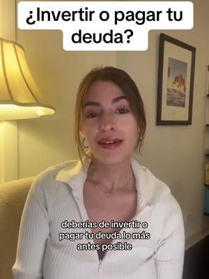 estrategias a considerar cuando tienes deudas y no sabes si debes pagarla lo más rapido posible o invertir ese $$. como siempre, recuerden que esto es contenido educacional y no consejo financiero 😊 #fyp #debt #debtpayment #invest #latinos #money #financial #education #investments #learn #markets #personalfinance #strategies #content 