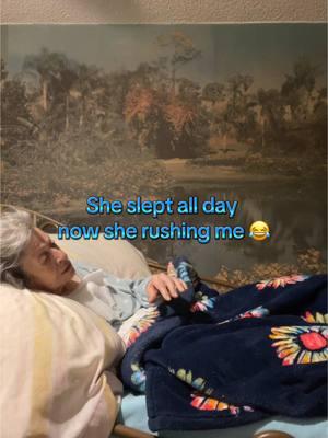 Nobody can believe me and Miss Ann have full conversations. She have good days and bad days but good night you all. We will see you in the morning while I do my overnight.❤️ #hha #dayinmylife #102yearsoldgrandma 