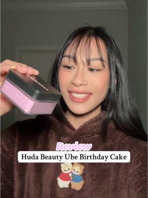 Breaking news: Yellow girl reviews purple powder • @hudabeautyshop easy bake powder in ube birthday cake (This product was gifted to me in PR, but this is not an ad) • #hudabeauty #ubebirthdaycake #hudabeautyeasybake #purplepowder 