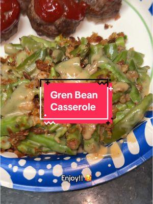 ❤️ Green Bean Casserole! ❤️ #greenbeancasserole #ketoside #greenbeans #mushroomsoup #baconbits #bacon #lowercarb #lowcarbside #ketothanksgiving #ketocasserole #ketoidea #lowcarbrecipes #ketokravings 