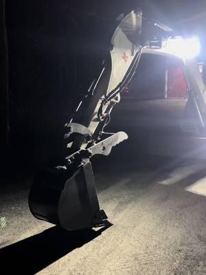 Lighting upgrades on the excavator! #excavator #bobcatequipment #led #lightilights #construction #nightwork #upgrades #excavation 