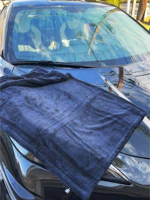 Best drying towel in the market 💯 Click the link ⬆️ #blacklinecarcare #detail #detailing #fyp #corvette #corvettec8 #carbonfiber #forgelinewheels #aprperformance 