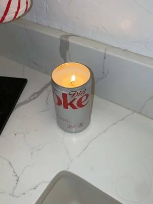 you’re not a true diet coke fan if you don’t have diet coke candles 🤷🏽‍♀️ love these sm 🫶🏽 #dietcokeforlife #dietcoke #dietcokecandle #spotlightfinds #homefinds #candles #ttsdelightnow #giftguide #ttslevelup #tiktokshopjumpstartsale #newyearnewaura 