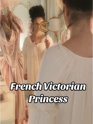 😌 #victorianhouse #bridgertondecor #thevictorianqueen #coquettecore #thefrenchvictorian #vintagefinds #victorianprincess 