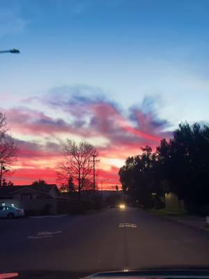 Winter sunsets are my favorite 😍 #Winter #sunset #romanticizinglife #California 