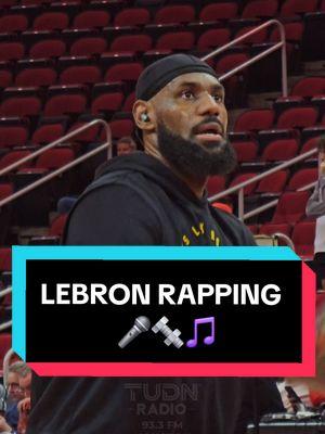 I caught Lebron James, singing to Sittin’ Sidewayz by Big Pokey and Paul Wall 🔥 🏀 during warm-up Rockets vs. Lakers game. @paulwallbaby  #lebronjames #lebron #sittingsidewayz #bigpokey #paulwall #htown #houston #rockets #Liftoff #lakers #tudnradio #tudnradiohouston #tudnhouston 