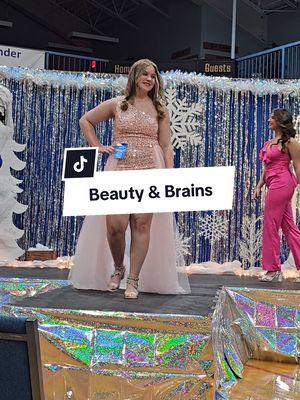 So proud of her! 🙌🩷 #beauty #pageant #teen #confidence #beautyqueen #beautyandbrains 