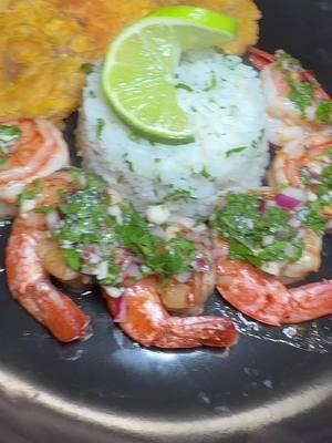 #cookingwithnelson #shrimp #chimmichurri #avocado