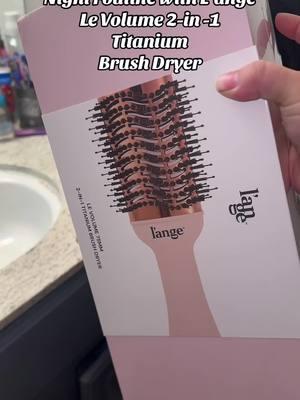 Quick & easy🤌🏻🎀 #lange #langehair #langehairtools #brushdryer #hairdryer #paratiiiiiiiiiiiiiiiiiiiiiii #fyp #hairtok #nightroutine 