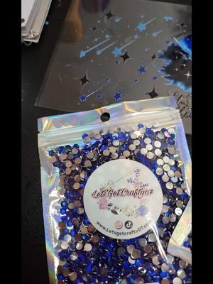 Stars can't shine without darkness ✨️  #bling #glitter #glittertumblers #glitterglobe #rhinestones #ilovemyhobby #tumbler #tumblersoftiktok #crafty #dontgiveup #keepgoing #practicemakesprogress #smallbusinessowner #friendssupportingfriends 