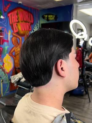 Side Taper + Round Lineup💈 Millionaire’s Barbershop 💈  GLENDALE LOCATION💈💈💈 📍3212 W Glendale Ave AVONDALE LOCATION💈💈💈 📍10575 W Indian School Rd Unit 113 📞623-200-5282 IG: Millionairesbarbershop___ Book an Appt on Booksy App/ Reserva tu Cita en Booksy ❗️ #az #fyp #paratii #trending #alucin #viralvideo #sinaloa #mochis #cali #texas #la #hdg #azbarber #explore #belico 