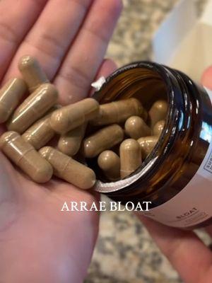 Mi aliado número 1, con la comida navideña. Sobre todo con las harinas y esa molesta hinchazón y gases que provocan algunas veces @arrae.co  #arraebloatpills #arraebloat #bloat #viralbloatcapsules 