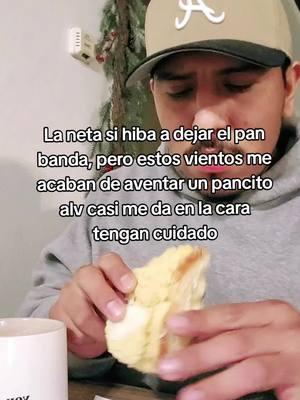 tengan cuidado bandaaa los vientos me aventaron un pancito #humor #comedia #losangeles #winds #vientos #wildfires #fypage #foryou #mexicantiktok #paratiiii #fypシ゚viral #latinotiktok #pan #comedy #strongwinds #weather #weatherreport 